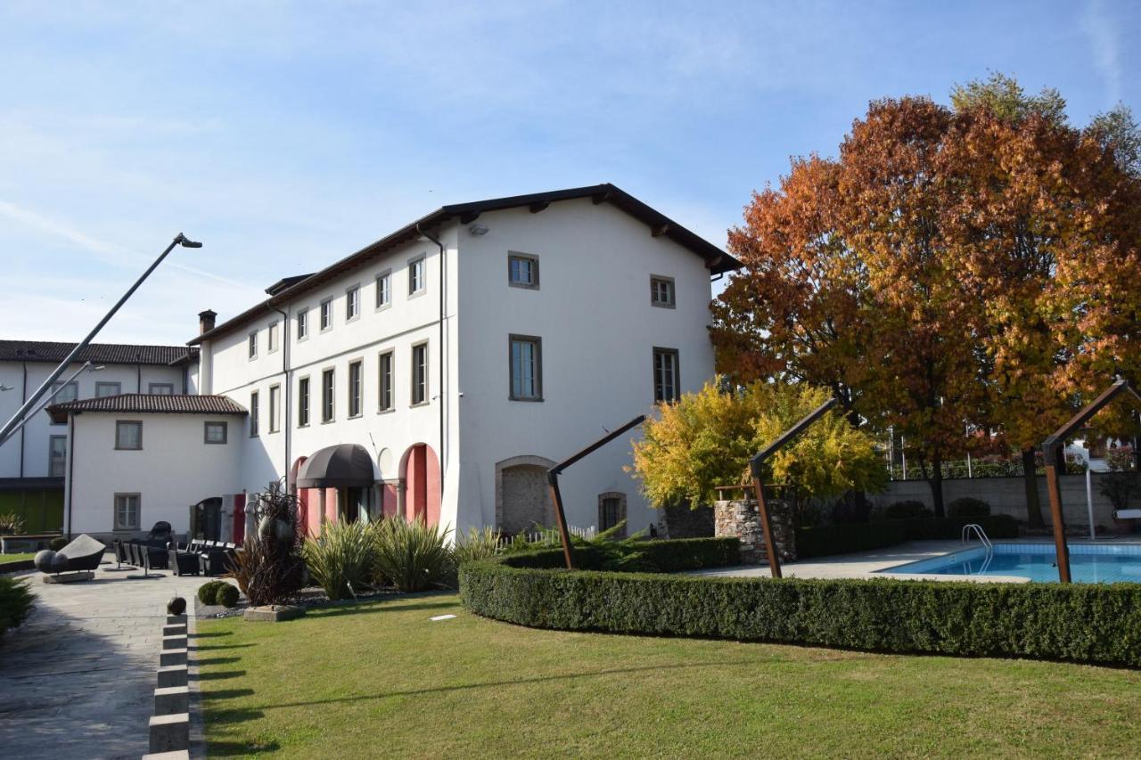 Settecento Hotel Presezzo Esterno foto
