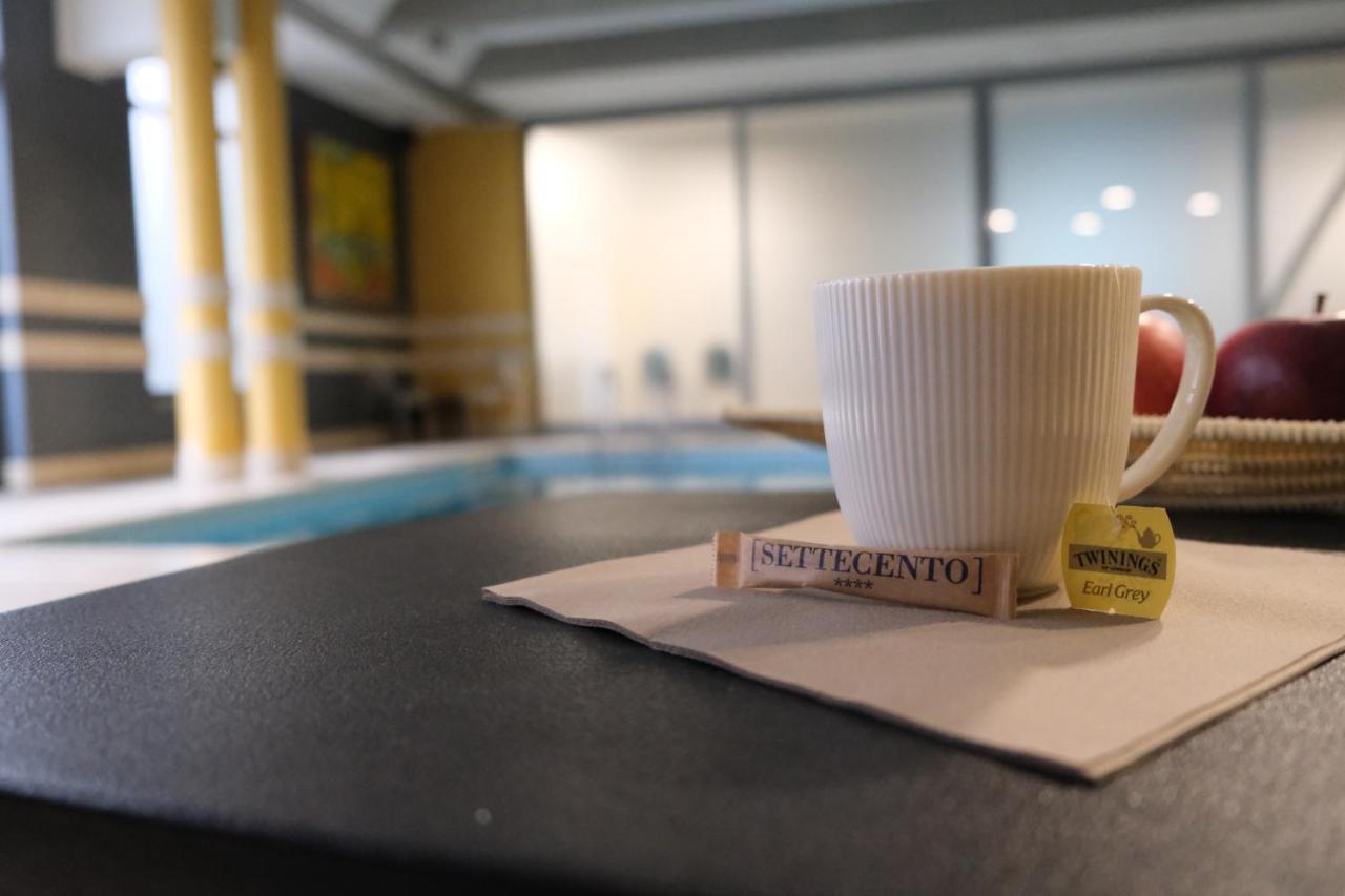 Settecento Hotel Presezzo Esterno foto