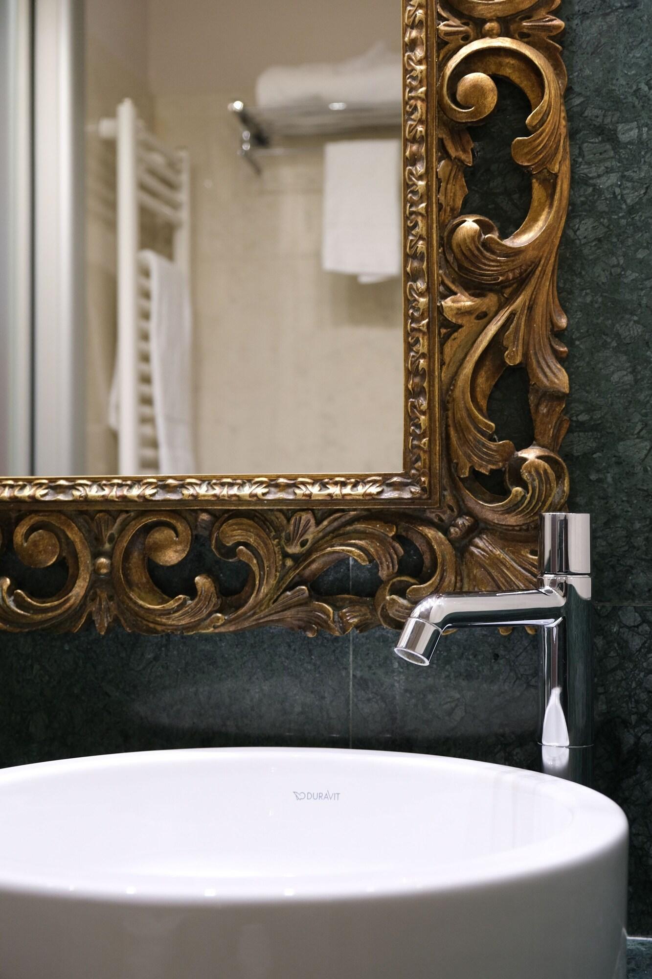 Settecento Hotel Presezzo Esterno foto